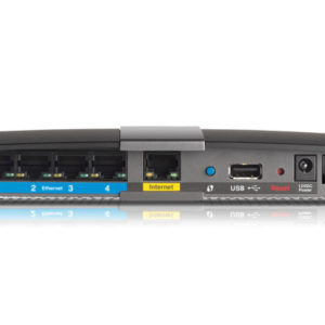 Linksys EA4500 Dual Band N900 Router with Gigabit & USB