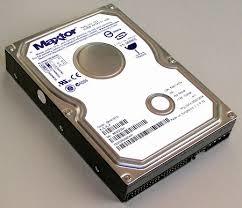 Maxtor MaXLine III 300GB 7.2K ATA/133 Hard Drive 7B300R0