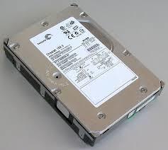 Hitachi Ultrastar 17R6389 / HUS103014FL3600 10K300 146GB 10K U320 68pin SCSI Hard Drive