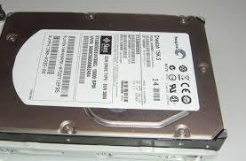Sun XTA-SS1NG-300G15K 300GB 15K 3Gbps Serial SCSI / SAS Hard Drive